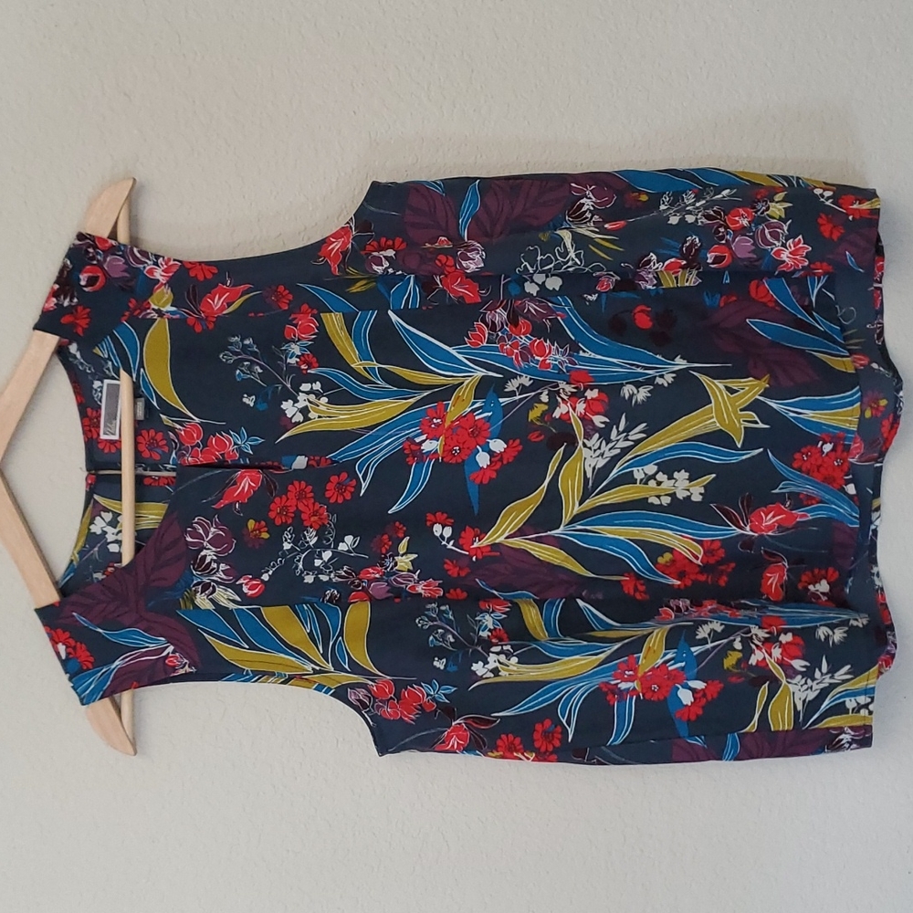 EUC Nordstrom Sleeveless Blouse